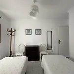 בקתה Casa Serra Cerca De Playas Y Calas De קלפה