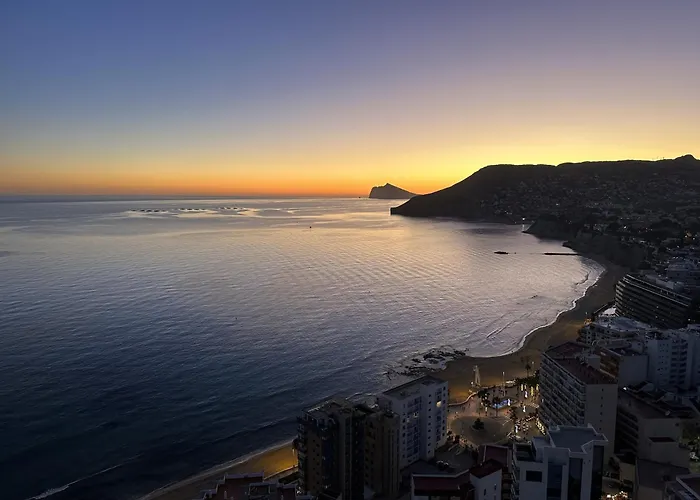 Casa Serra Cerca De Playas Y Calas De